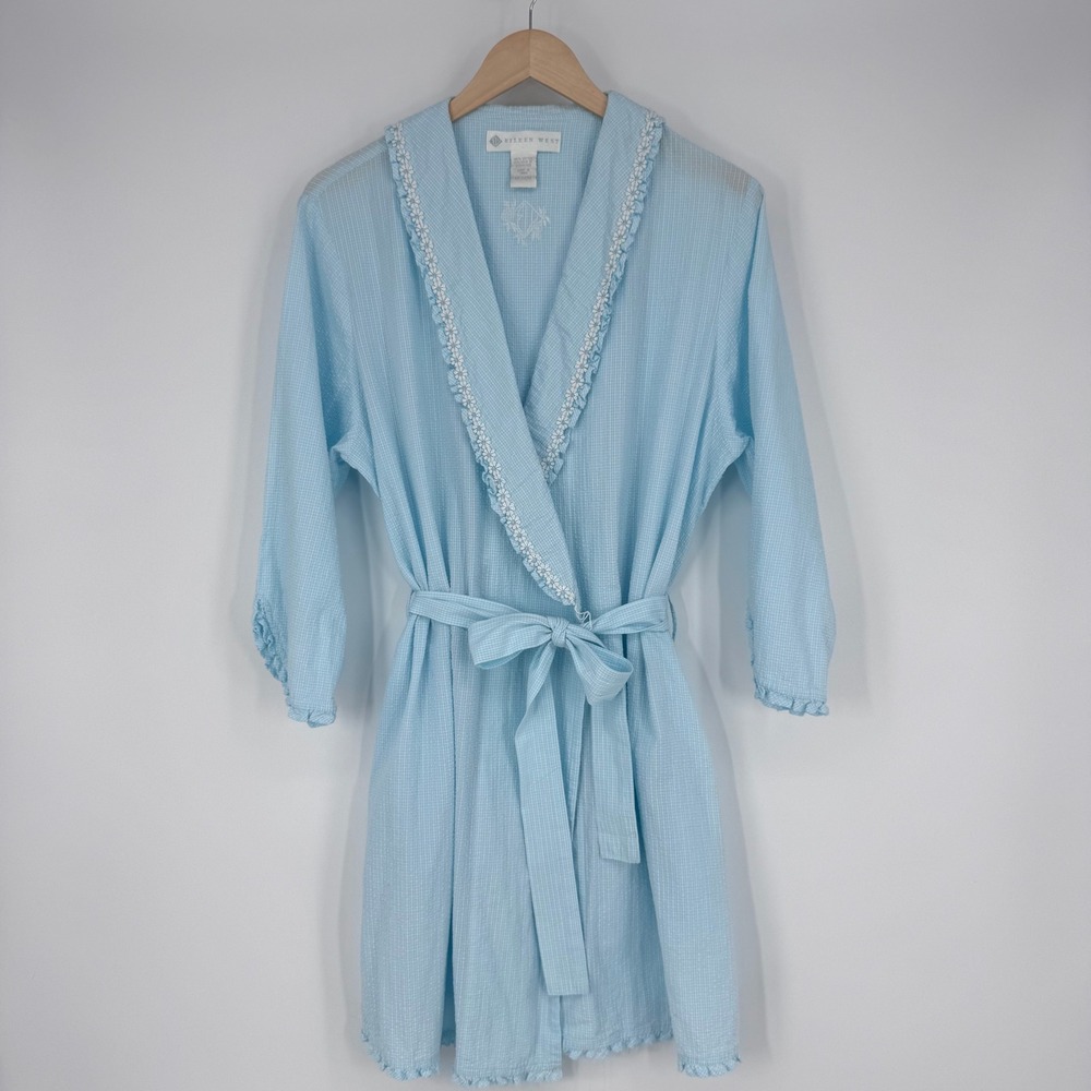 Eileen West Robe Size M Blue Gingham Seersucker Cotton Ruffle Traditional Short